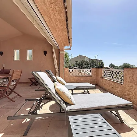 For Up To 6 People In South Corsica Monacia-d'Aullene