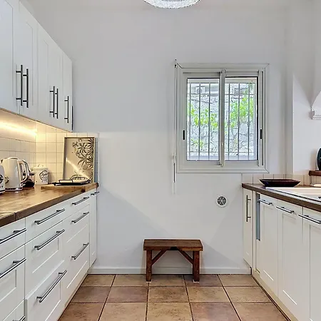 Holiday home For Up To 6 People In South Corsica Monacia-d'Aullene