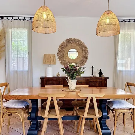 For Up To 6 People In South Corsica * Monacia-d'Aullene